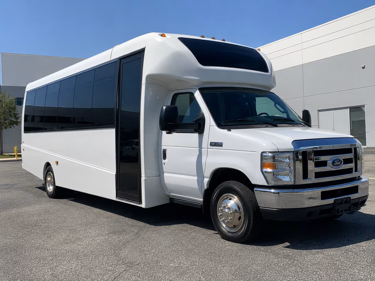 book a bus for clovis prom groups coming from across the valley