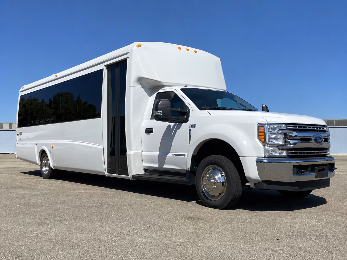 charter buses to fresno state bulldogs games at valley children s stadium