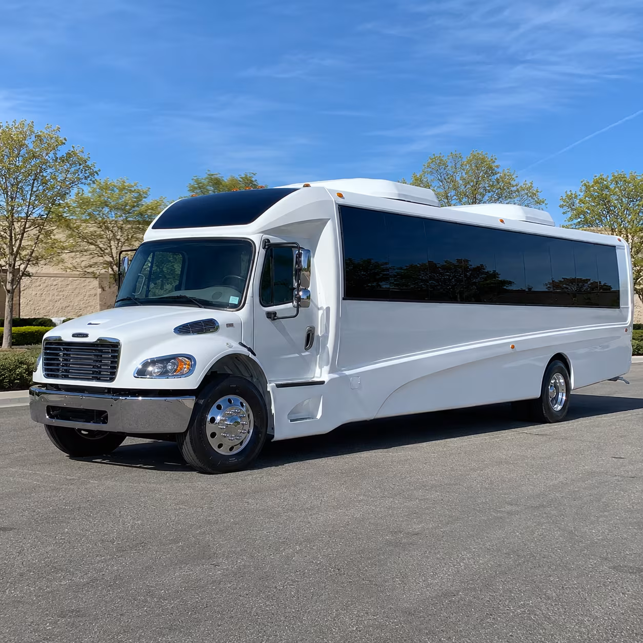 clovis 18 passenger minibus