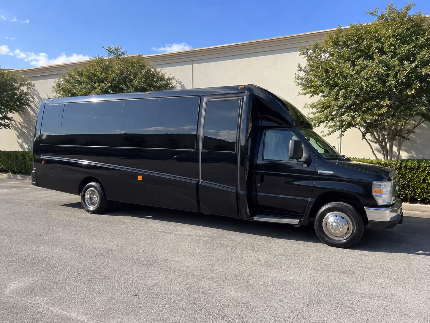 clovis wedding party bus and shuttle rentals