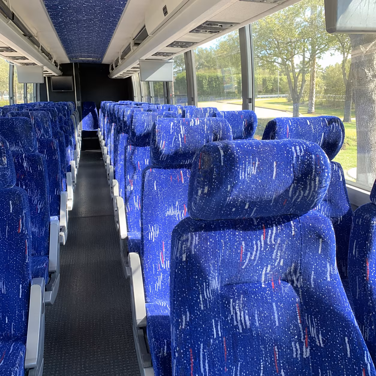 find the perfect transportation for your next corporate event 1