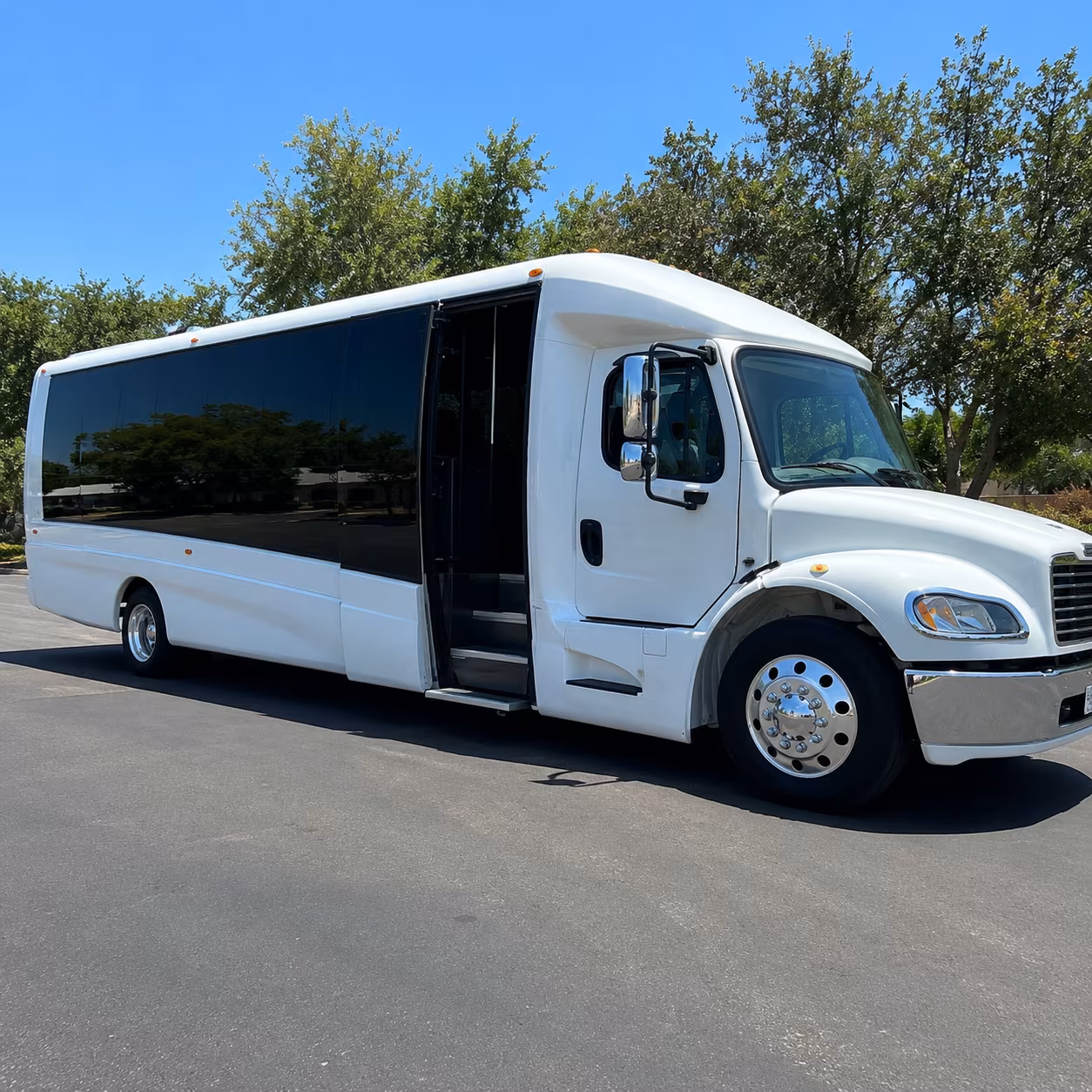 find the perfect transportation for your next prom 5