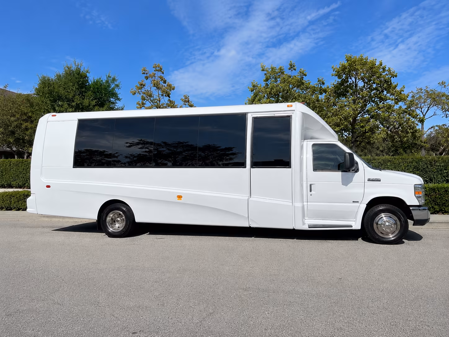 find the perfect transportation for your next school field trip 1