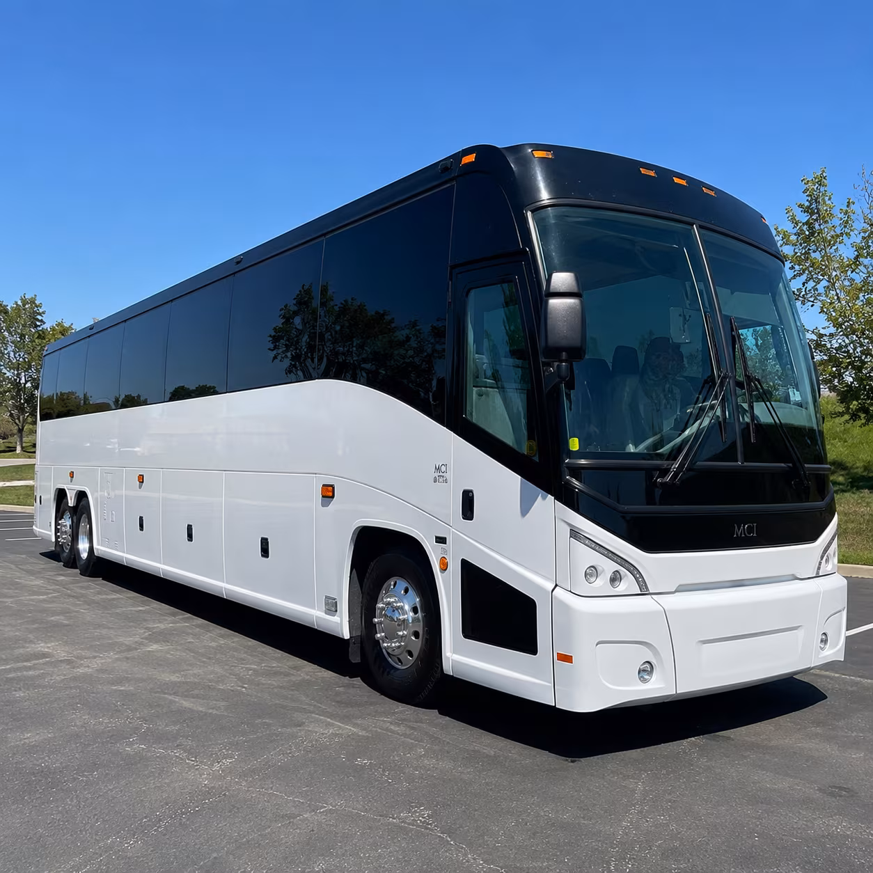 fresno yosemite international airport fat charter bus shuttle service