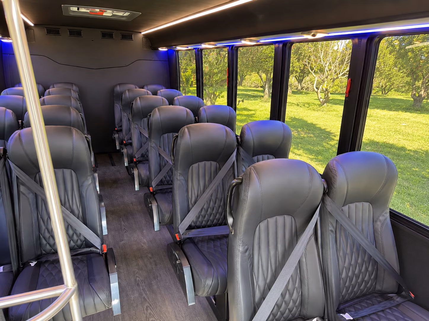 minibus wine tours to madera county vineyards from clovis 2