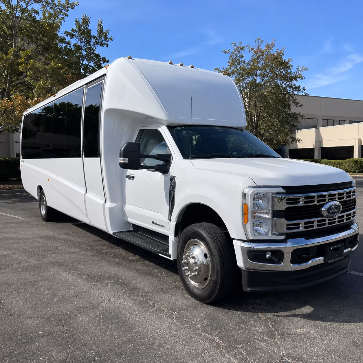 minibuses for clovis elementary and middle school day trips