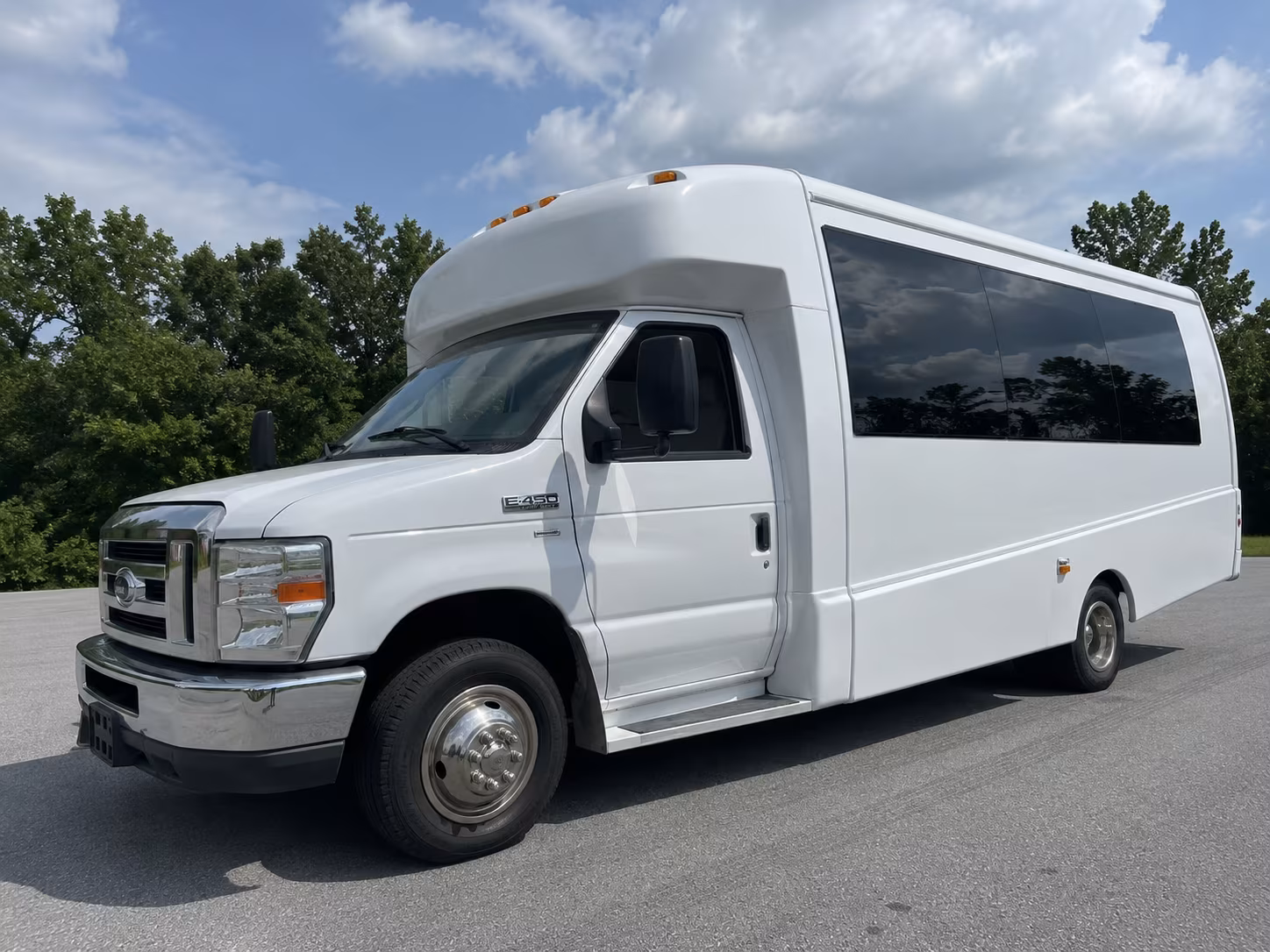 party bus rentals for clovis high school proms